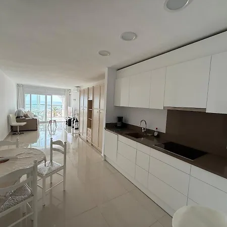 Apartamento Awaydays - 72 - Ocean View Ampuriabrava